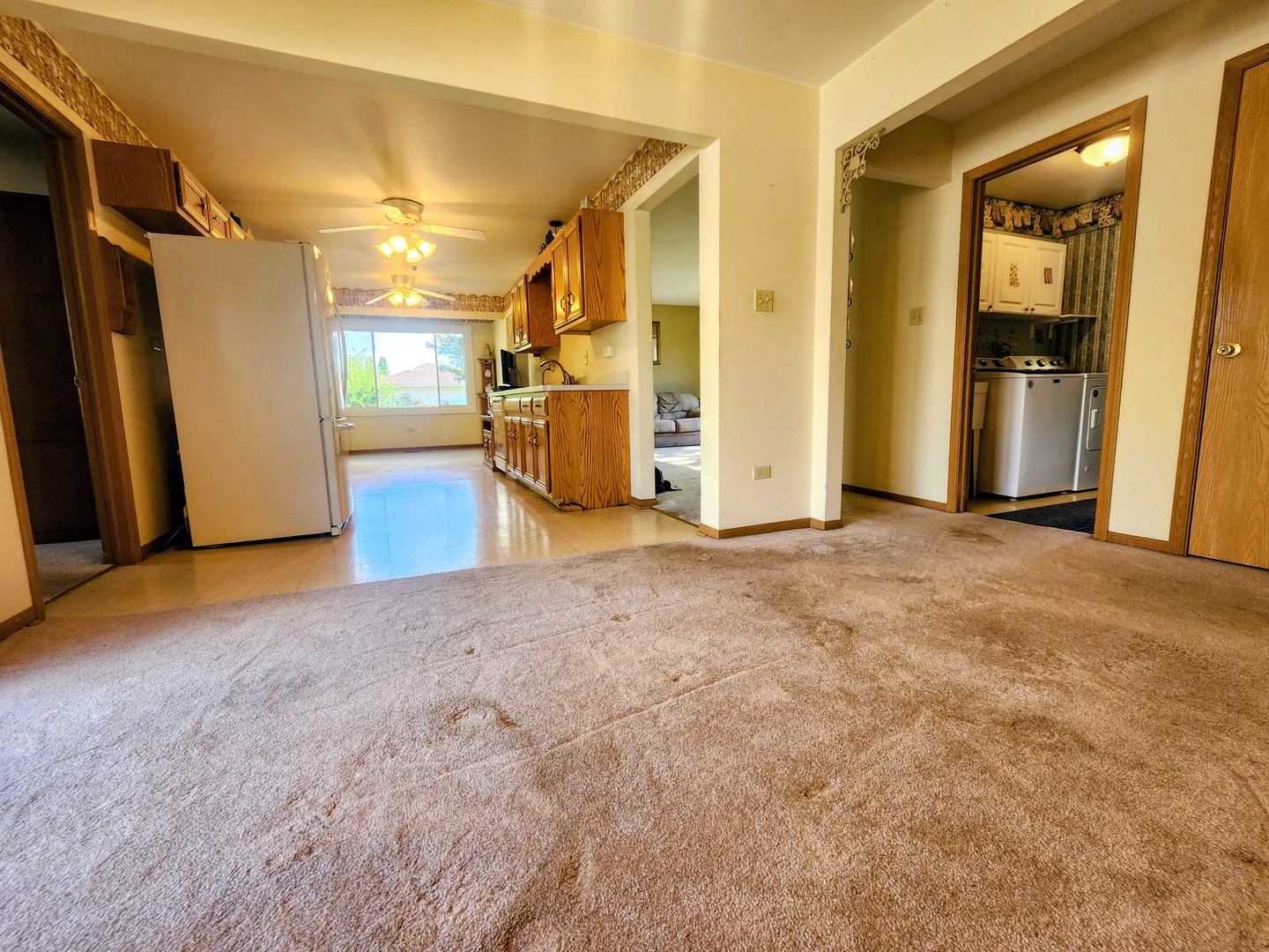 1900 Mystic Drive, Plainfield, IL 60586