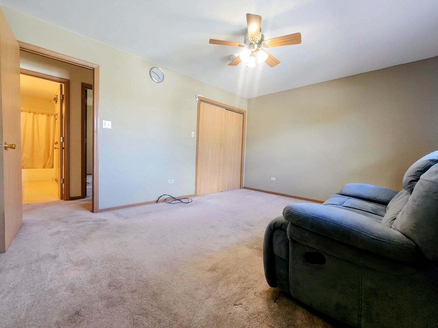 1900 Mystic Drive, Plainfield, IL 60586