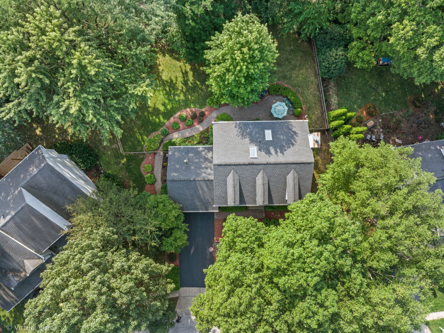 920 Plymouth Court, Algonquin, IL 60102