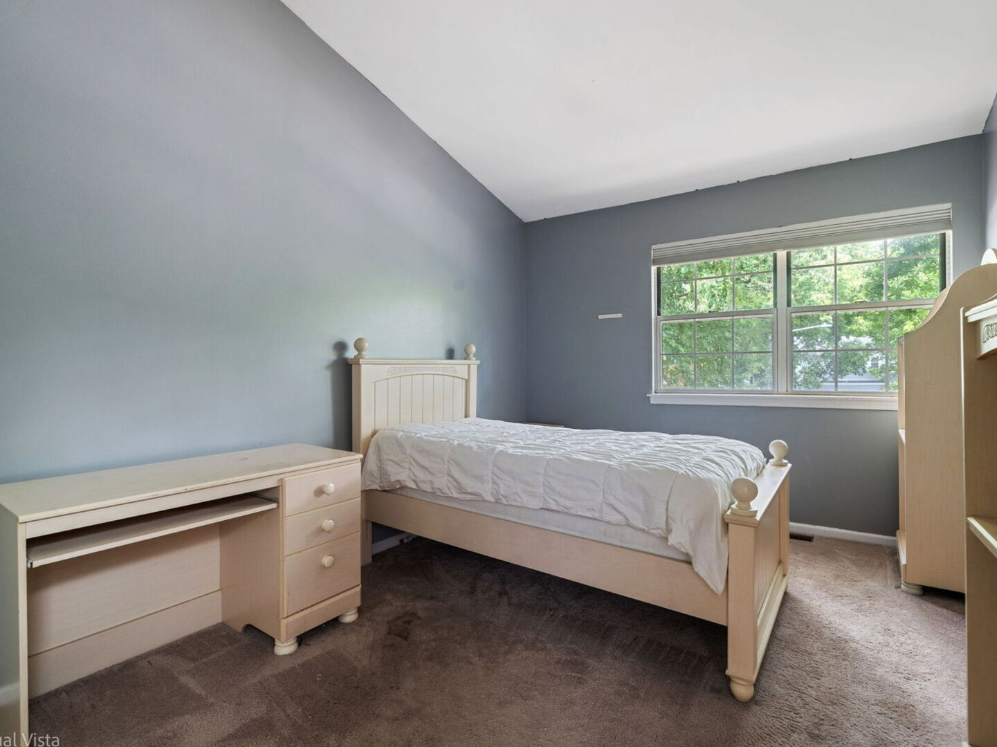 920 Plymouth Court, Algonquin, IL 60102