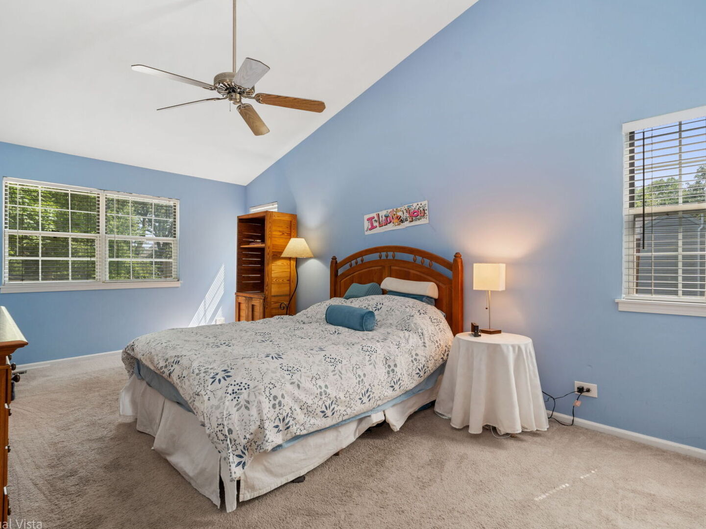 920 Plymouth Court, Algonquin, IL 60102
