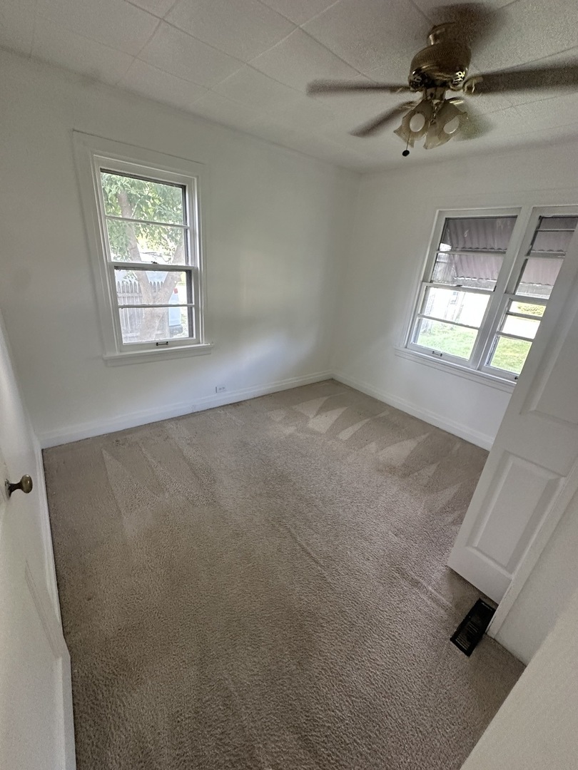 42228 N SECOND Street, Antioch, IL 60002