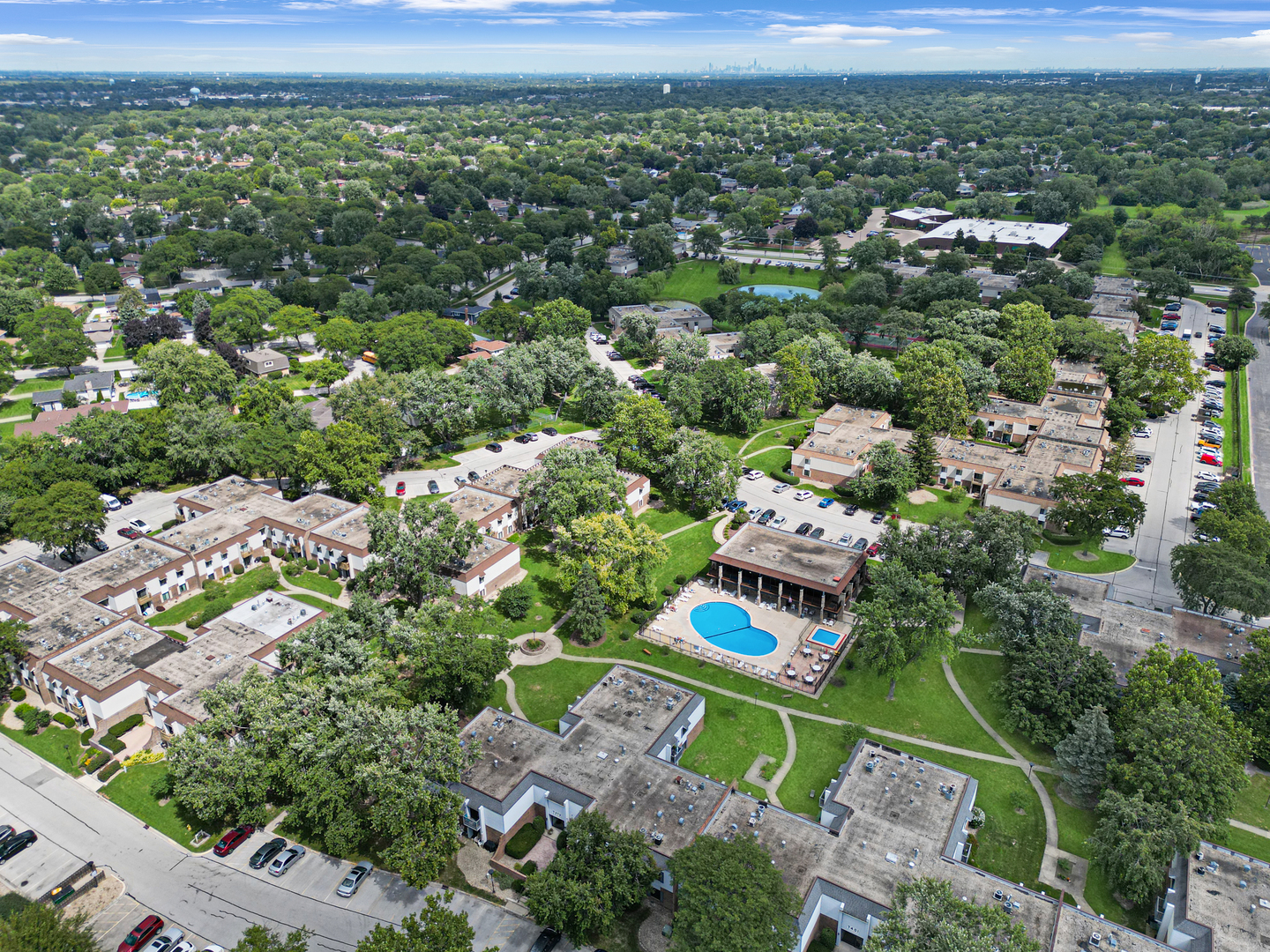 480 74th Street #105, Downers Grove, IL 60516