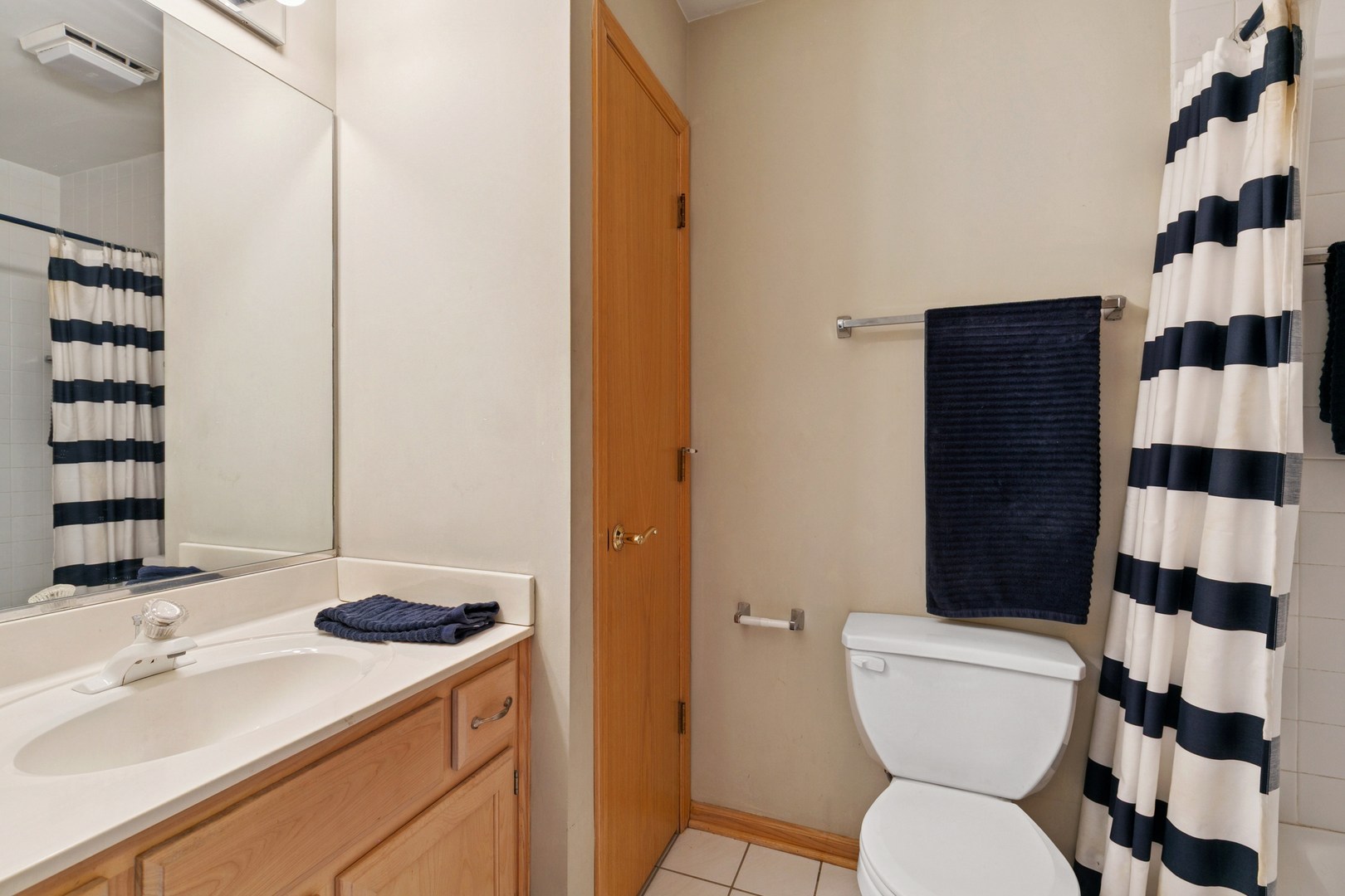 18330 Pond View Court, Tinley Park, IL 60477