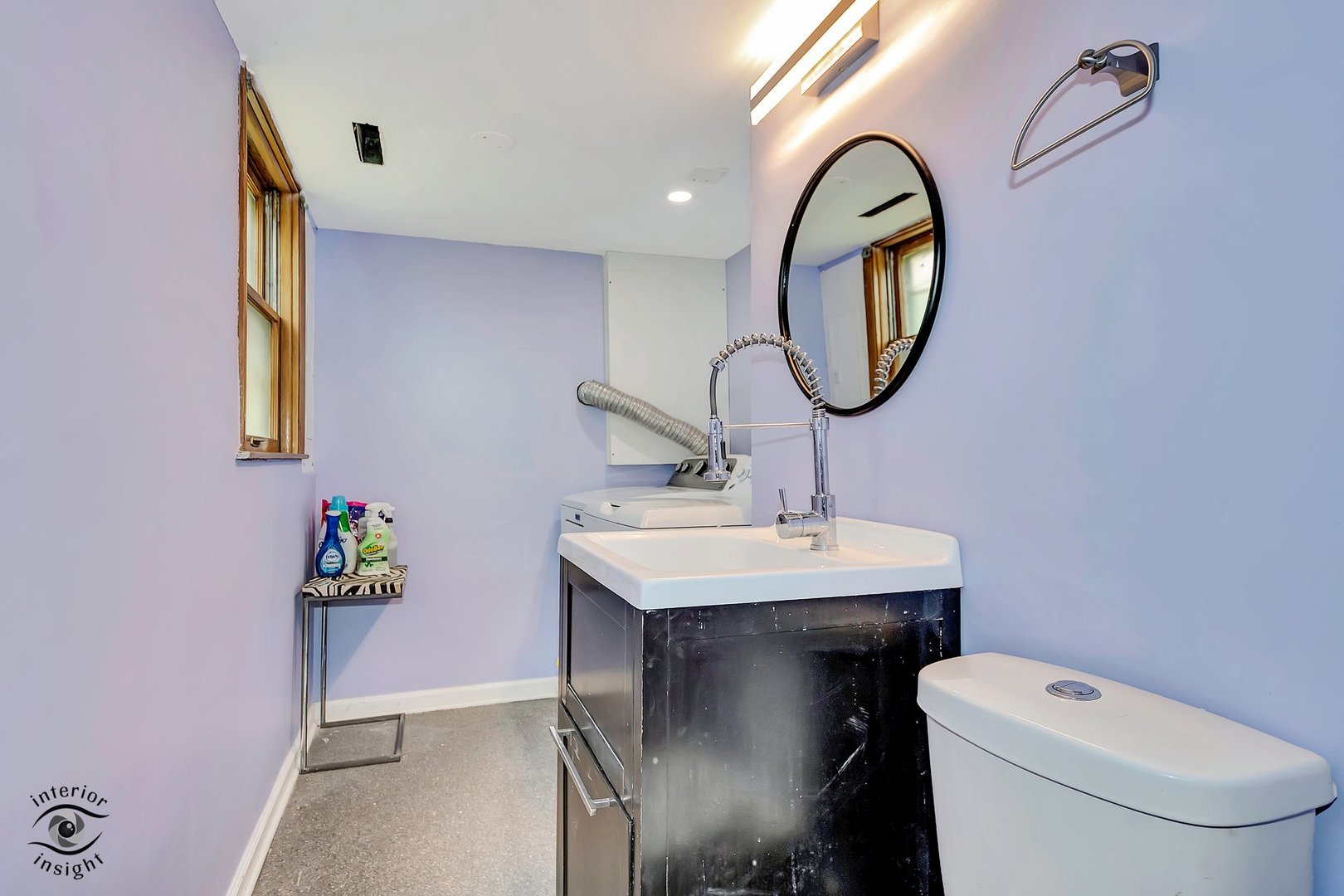 8838 Oakwood Drive, Hickory Hills, IL 60457