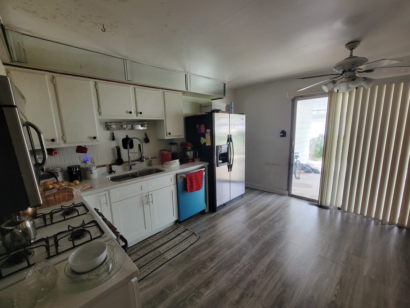 15622 Kenwood Avenue, South Holland, IL 60473