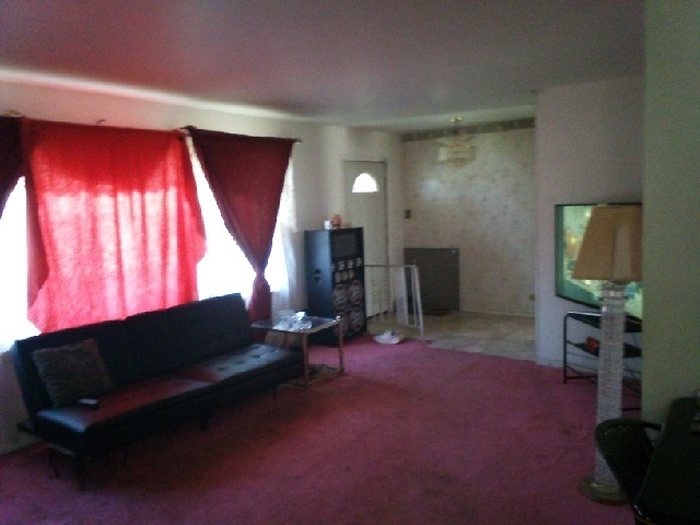 15622 Kenwood Avenue, South Holland, IL 60473