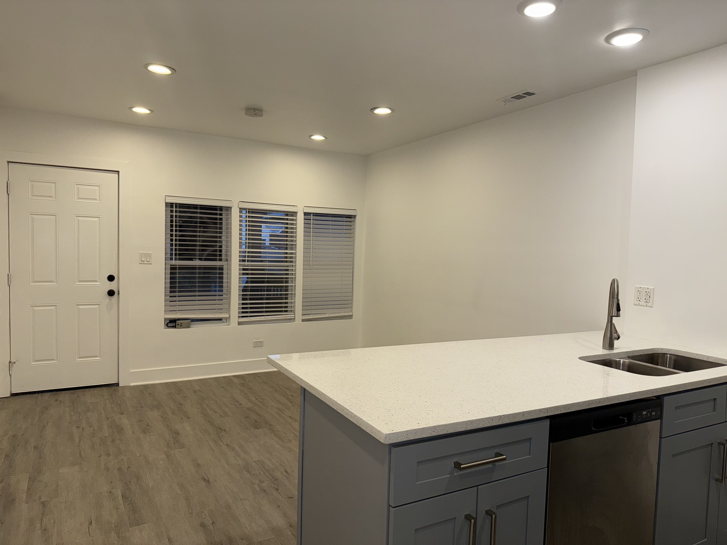 2731 S Homan Avenue #1, Chicago, IL 60623