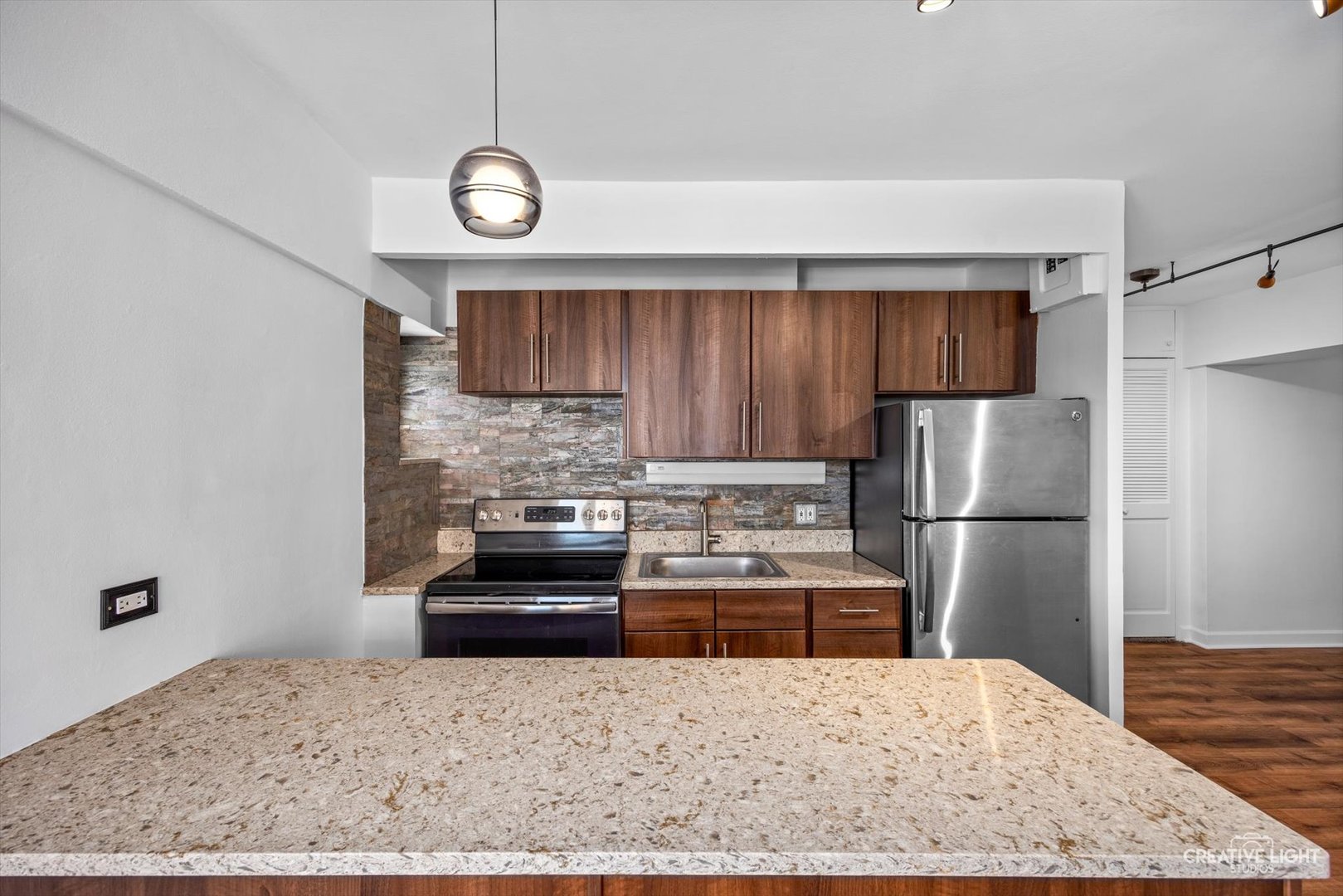 4960 N Marine Drive #1214, Chicago, IL 60640