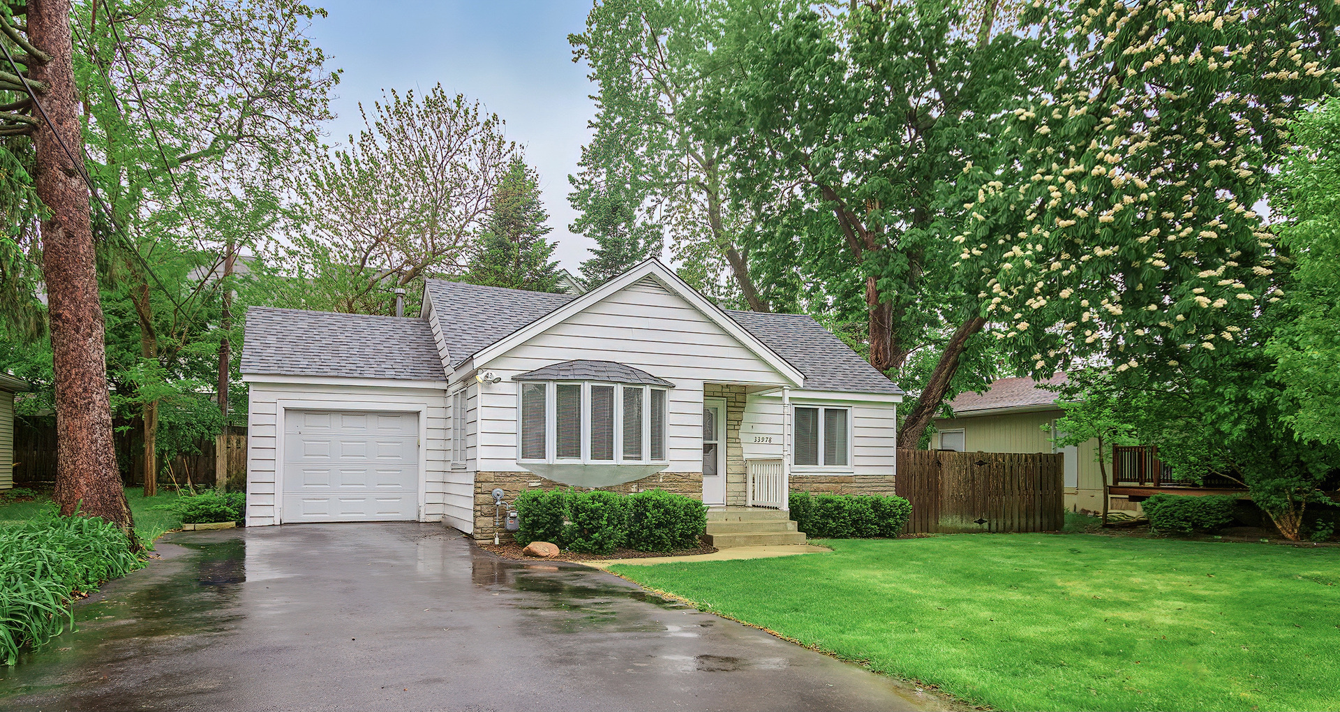 33978 N Lake Road, Grayslake, IL 60030