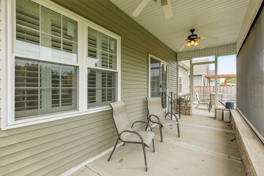 15701 Cove Circle, Plainfield, IL 60544