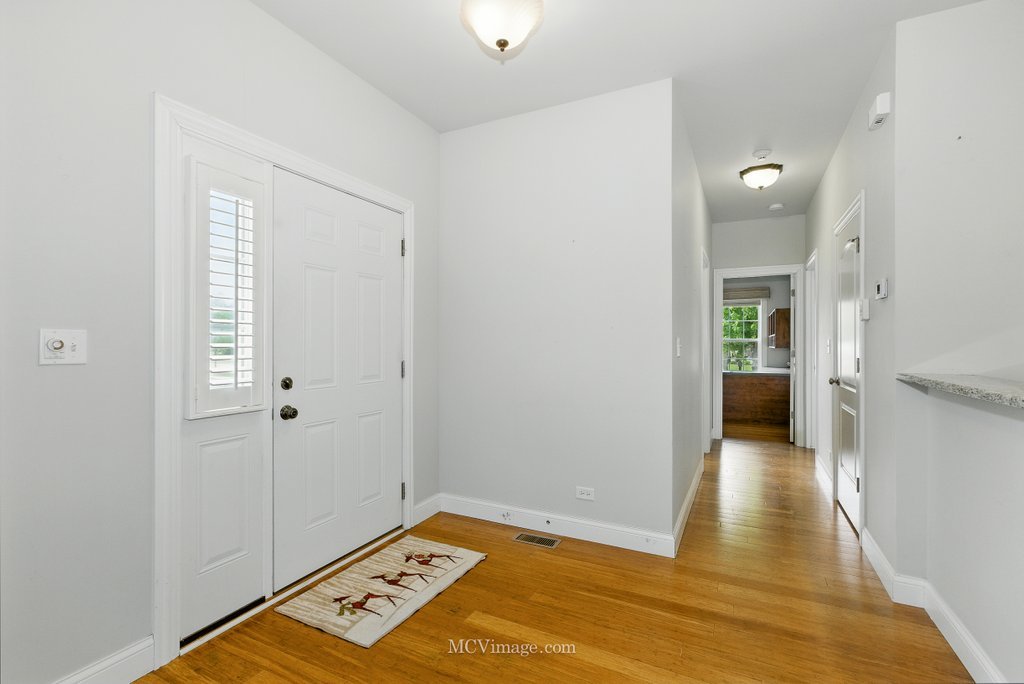 15701 Cove Circle, Plainfield, IL 60544