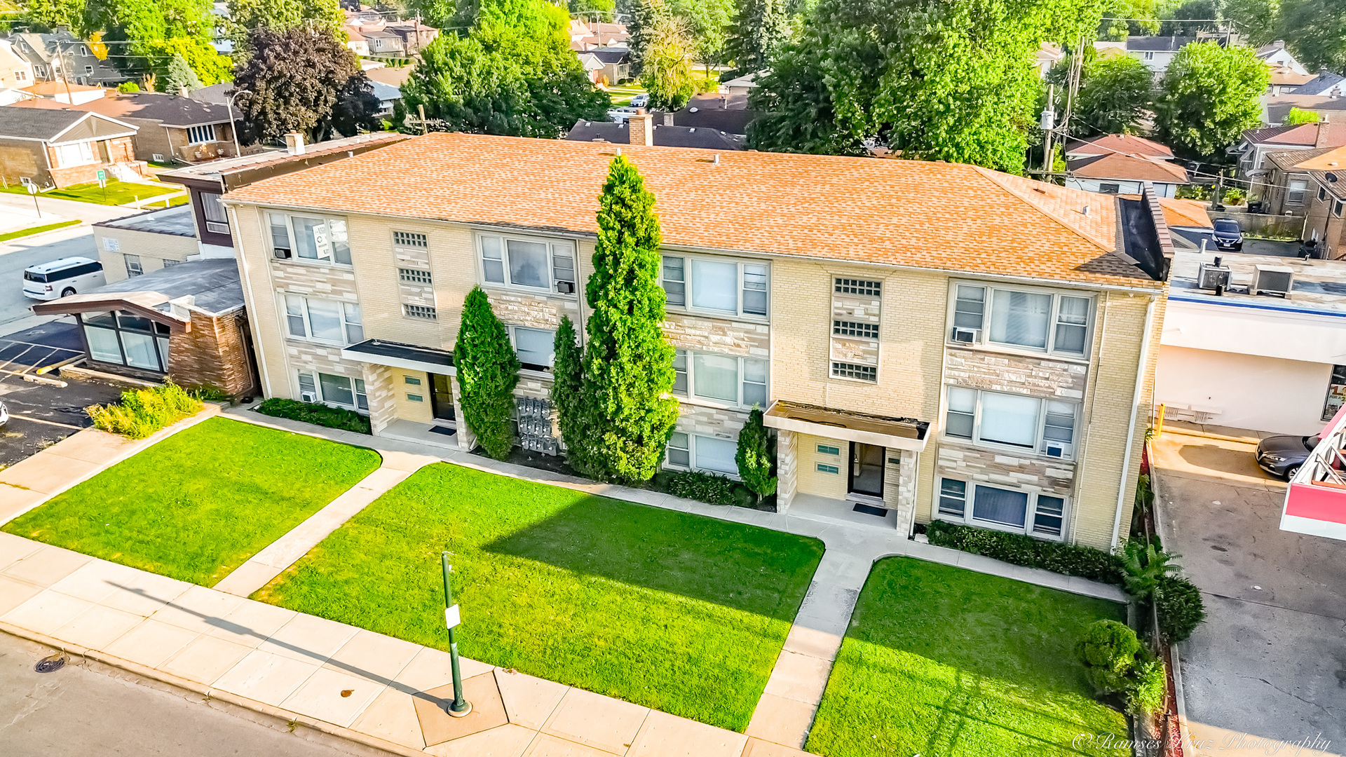 2741 W 87th Street, Evergreen Park, IL 60805