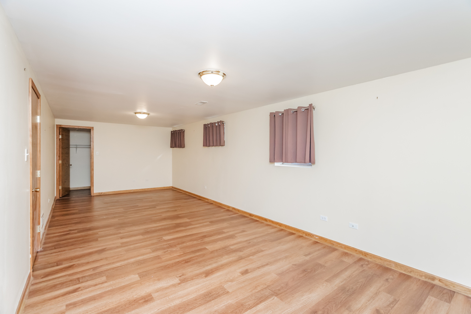 18034 Donatus Drive, Lansing, IL 60438