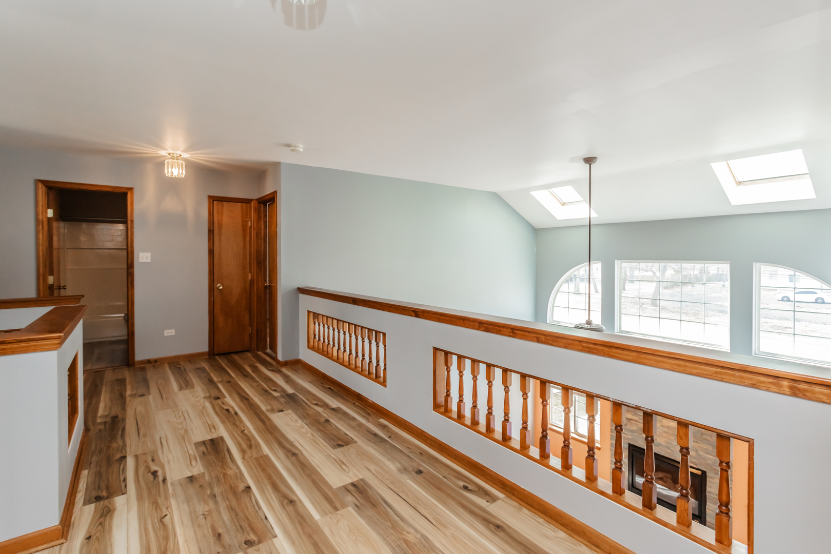 18034 Donatus Drive, Lansing, IL 60438