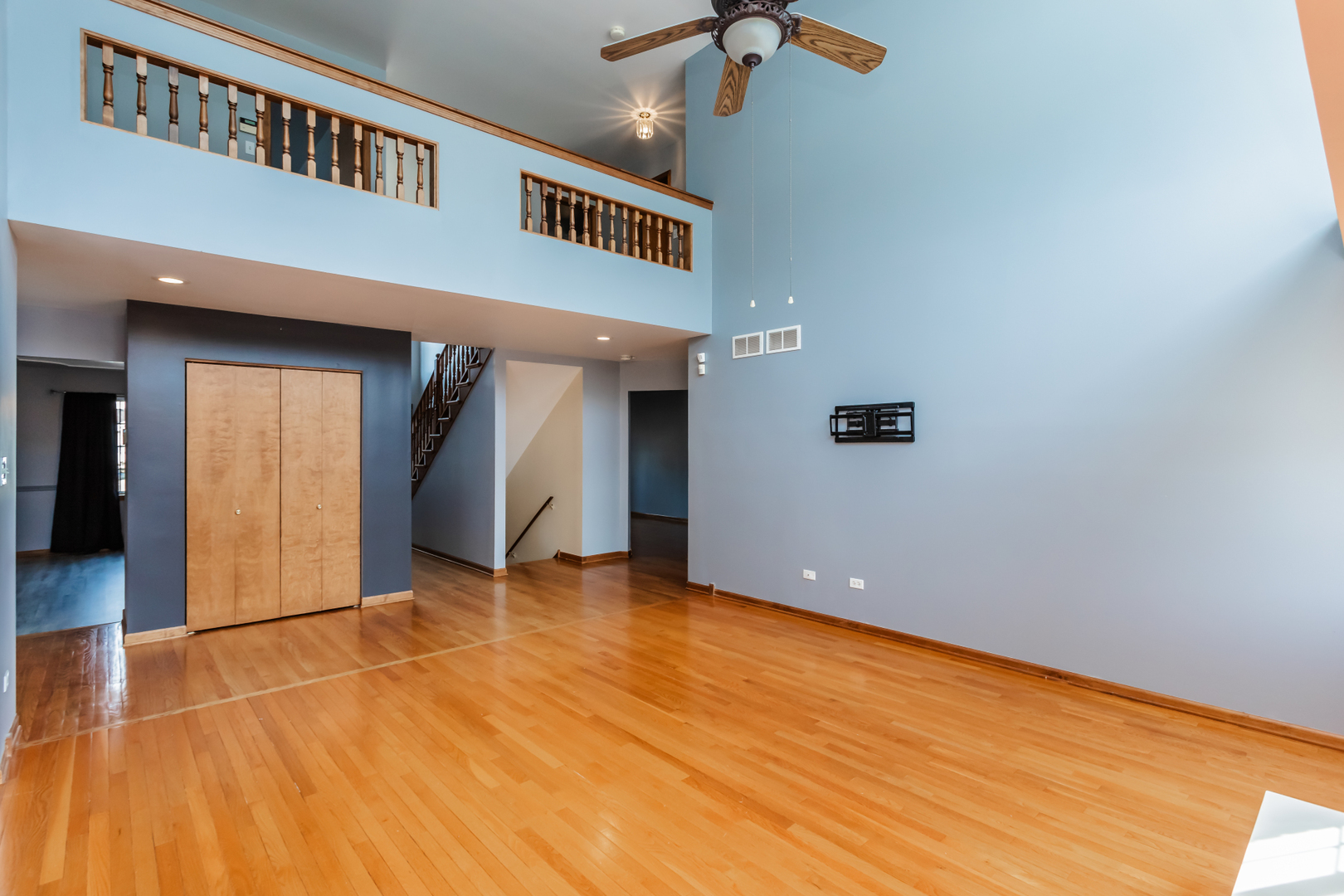 18034 Donatus Drive, Lansing, IL 60438