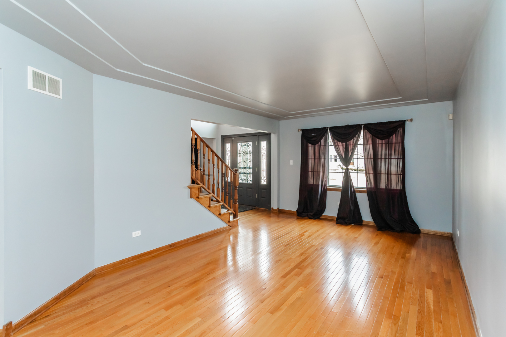 18034 Donatus Drive, Lansing, IL 60438