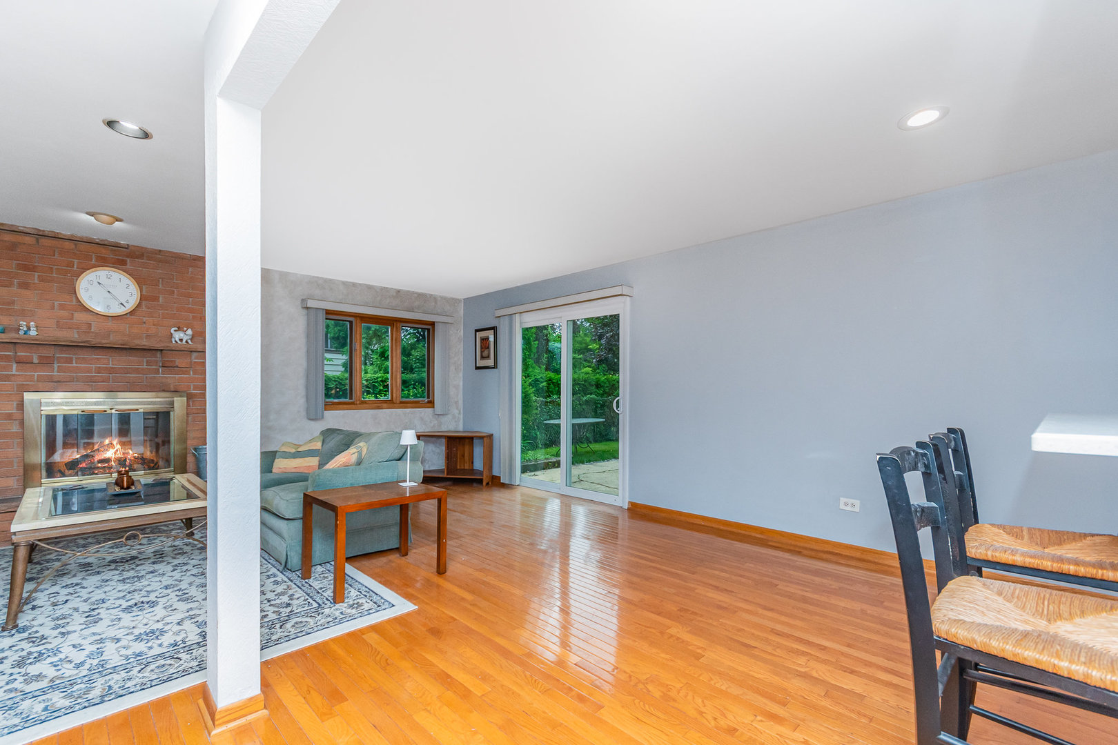 413 Northshore Drive, Mundelein, IL 60060