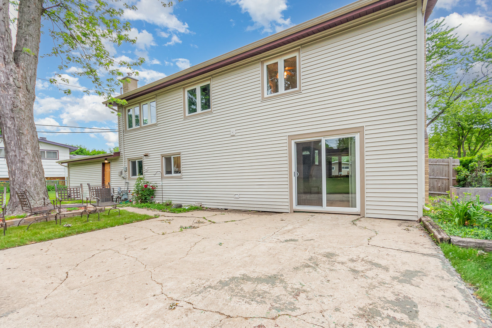 413 Northshore Drive, Mundelein, IL 60060