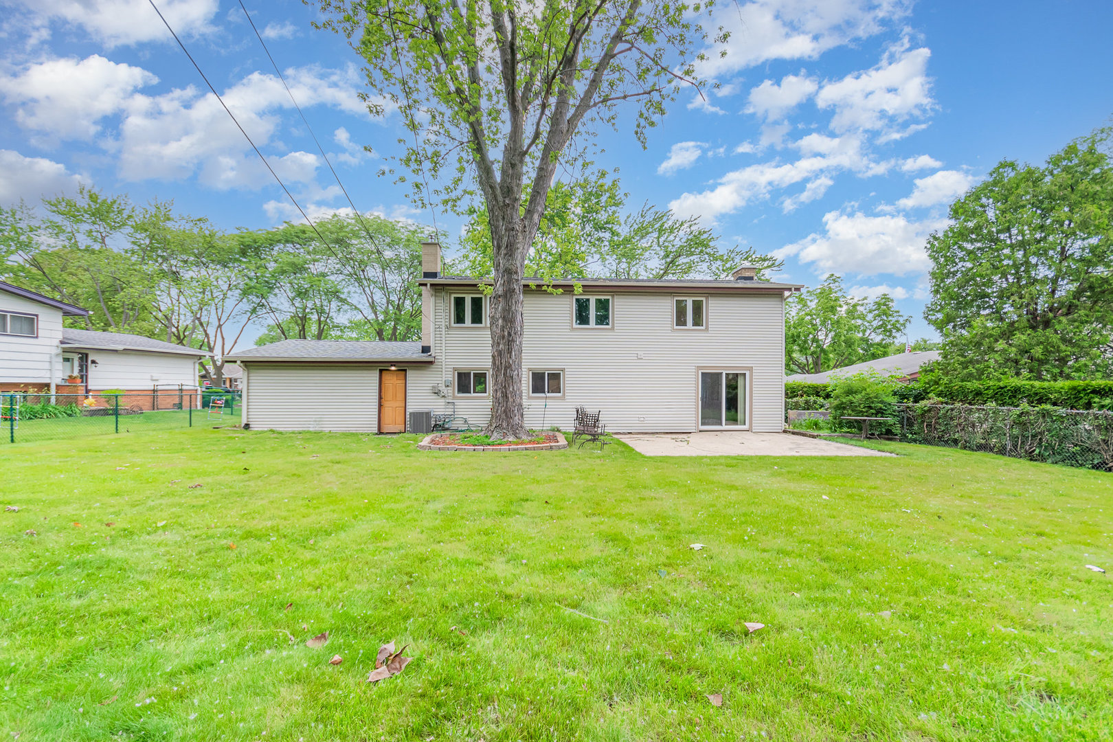 413 Northshore Drive, Mundelein, IL 60060