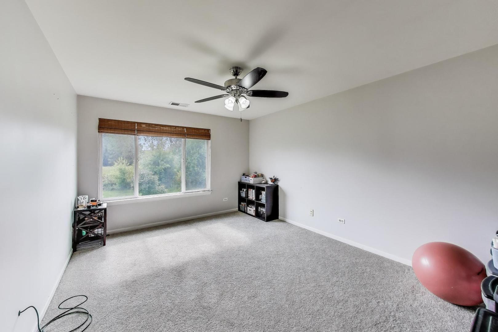 1113 DRAPER Road, McHenry, IL 60050