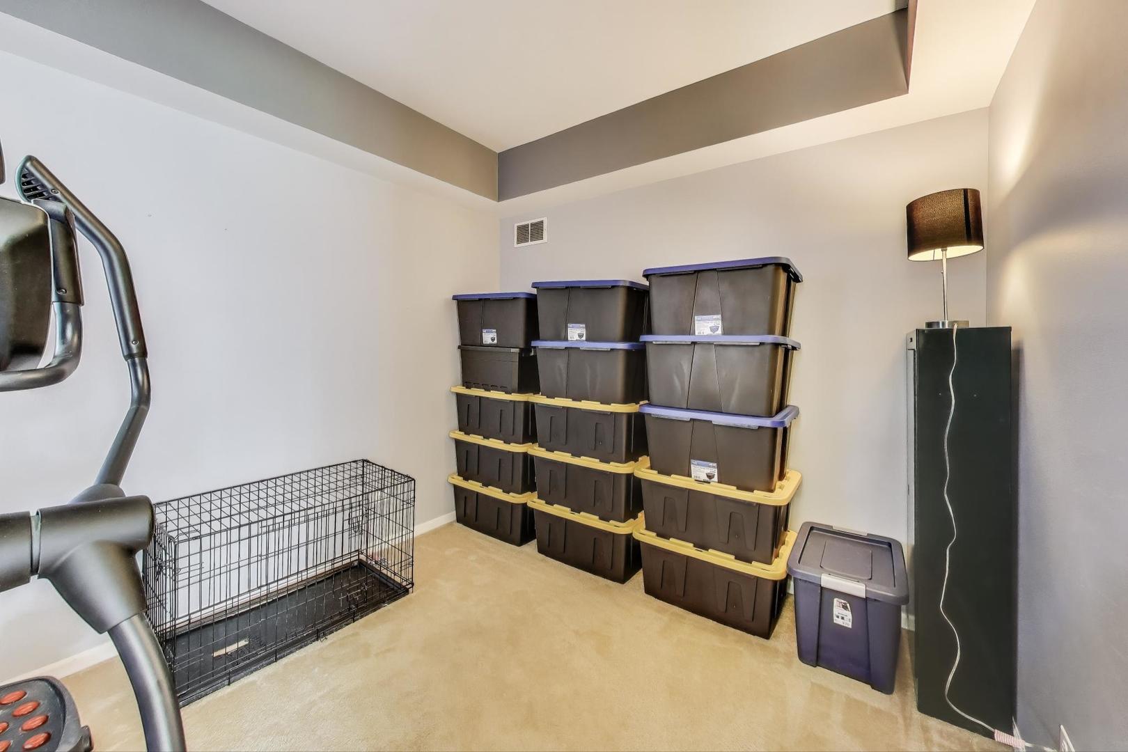 1113 DRAPER Road, McHenry, IL 60050