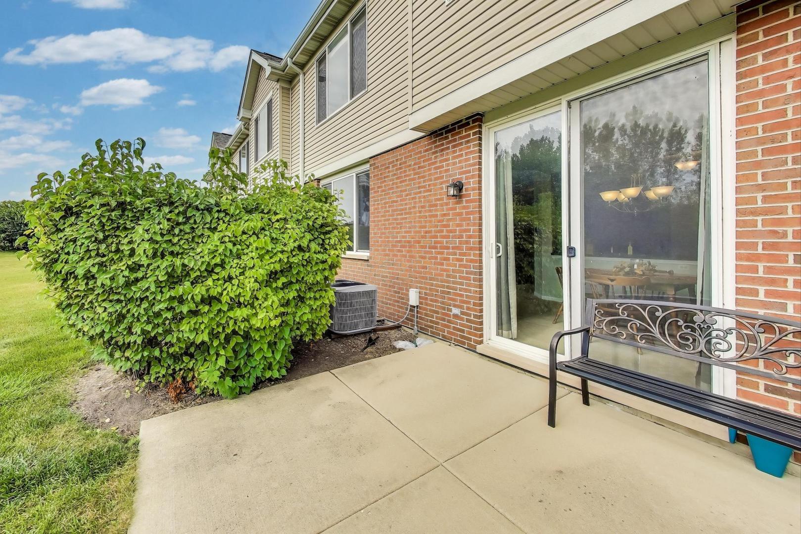 1113 DRAPER Road, McHenry, IL 60050