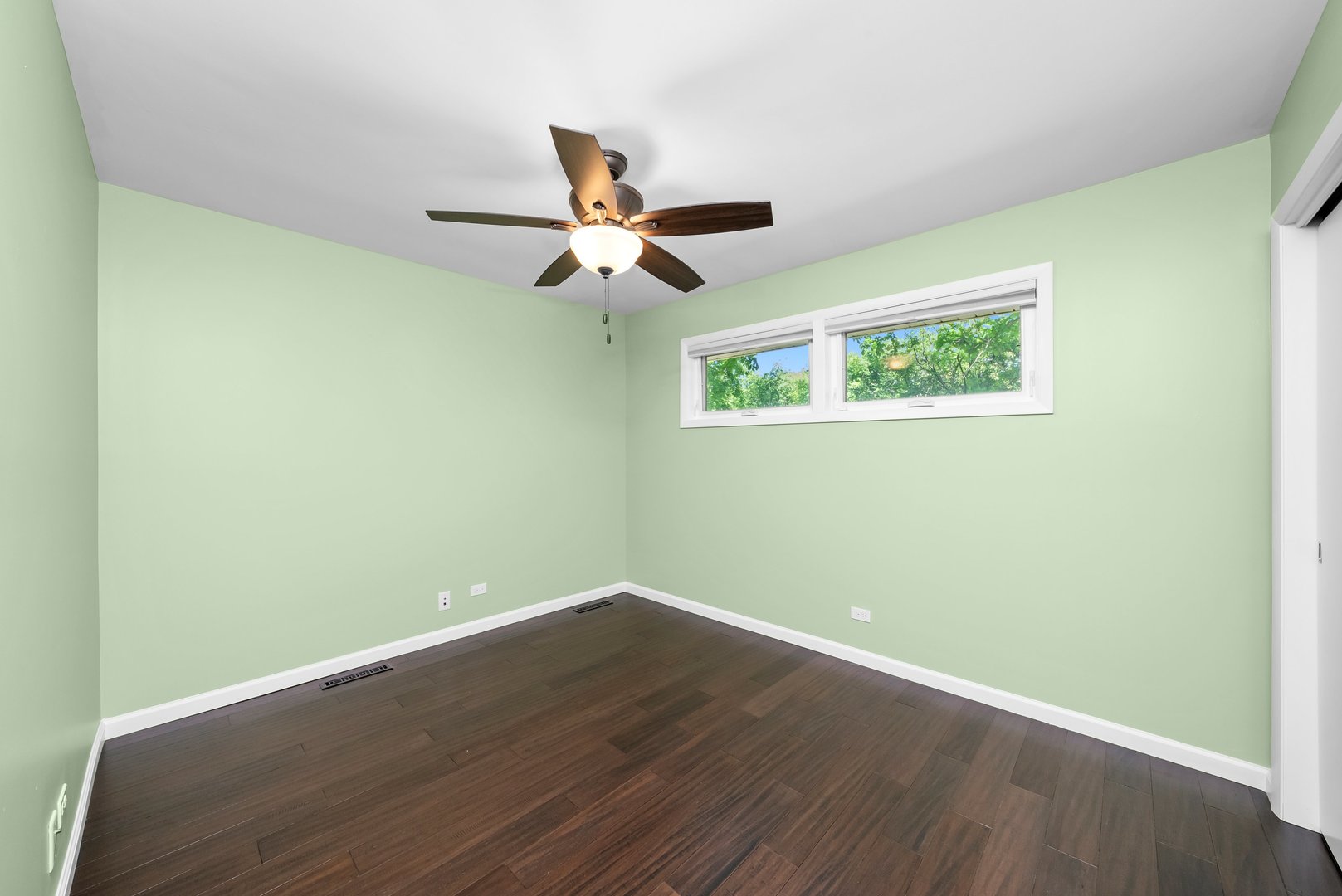 311 N Shady Lane, Elmhurst, IL 60126