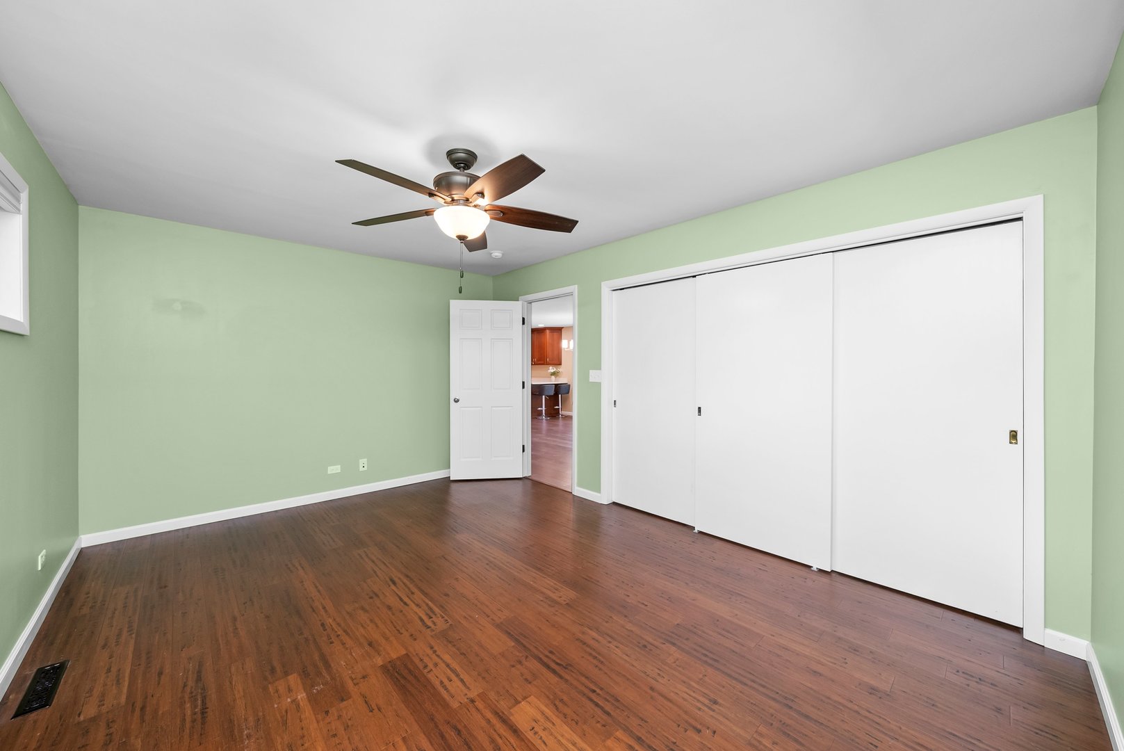 311 N Shady Lane, Elmhurst, IL 60126