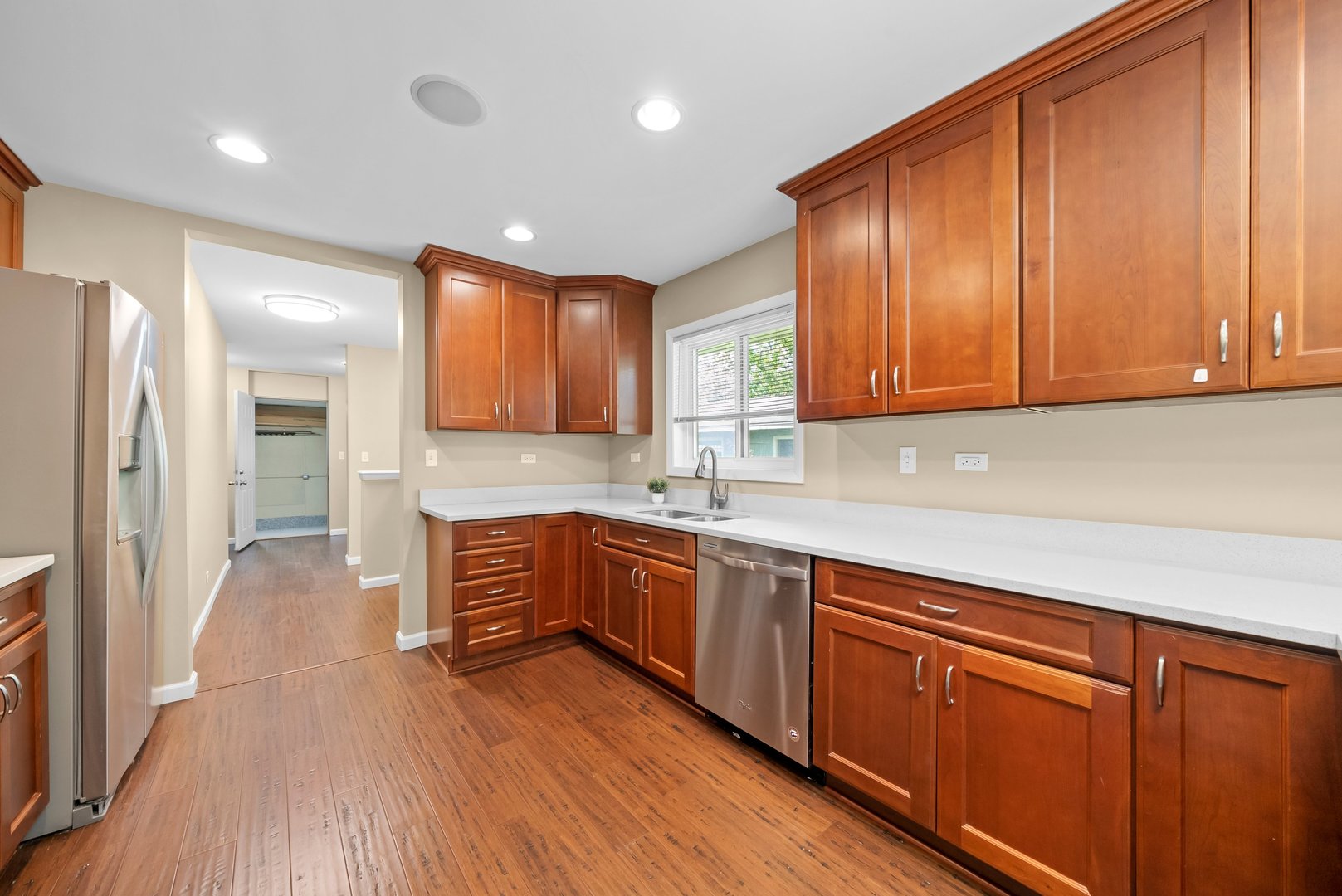 311 N Shady Lane, Elmhurst, IL 60126
