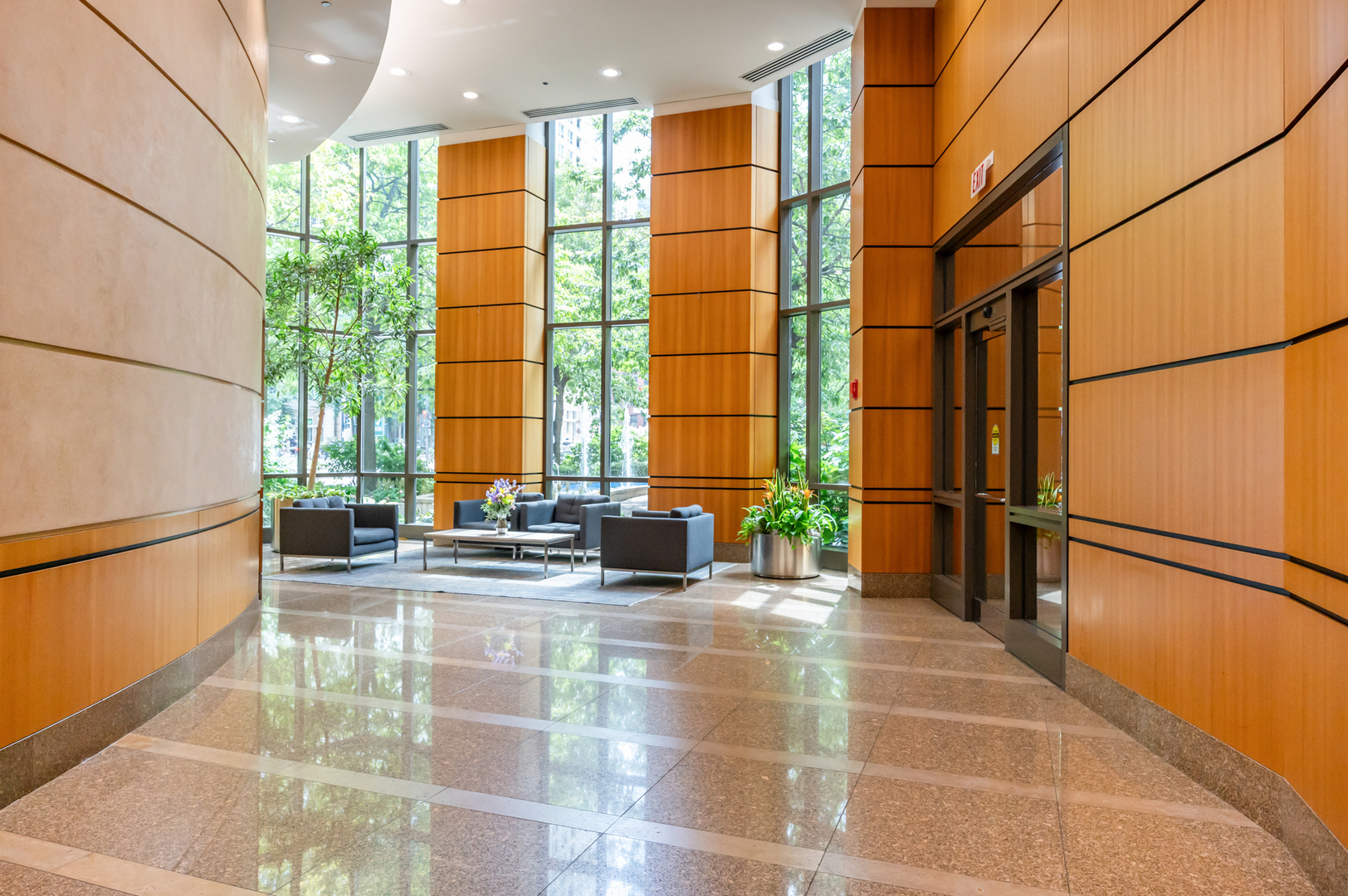 400 N La Salle Drive #2409, Chicago, IL 60654