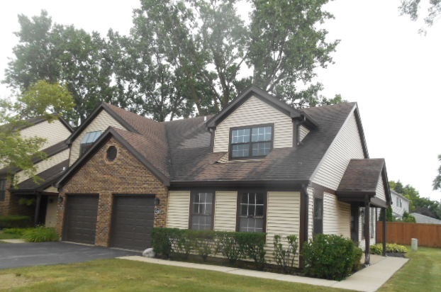 738 Brandon Place, Wheeling, IL 60090