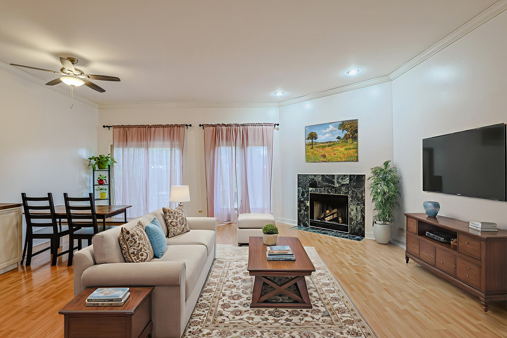 1008 Arbor Court, Mount Prospect, IL 60056