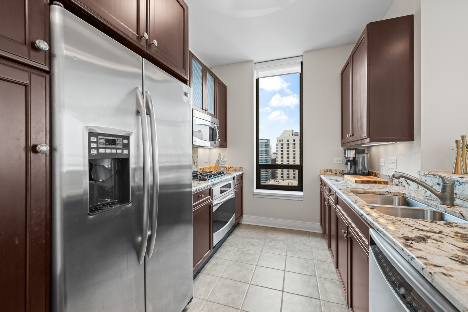 600 N Lake Shore Drive #4209, Chicago, IL 60611