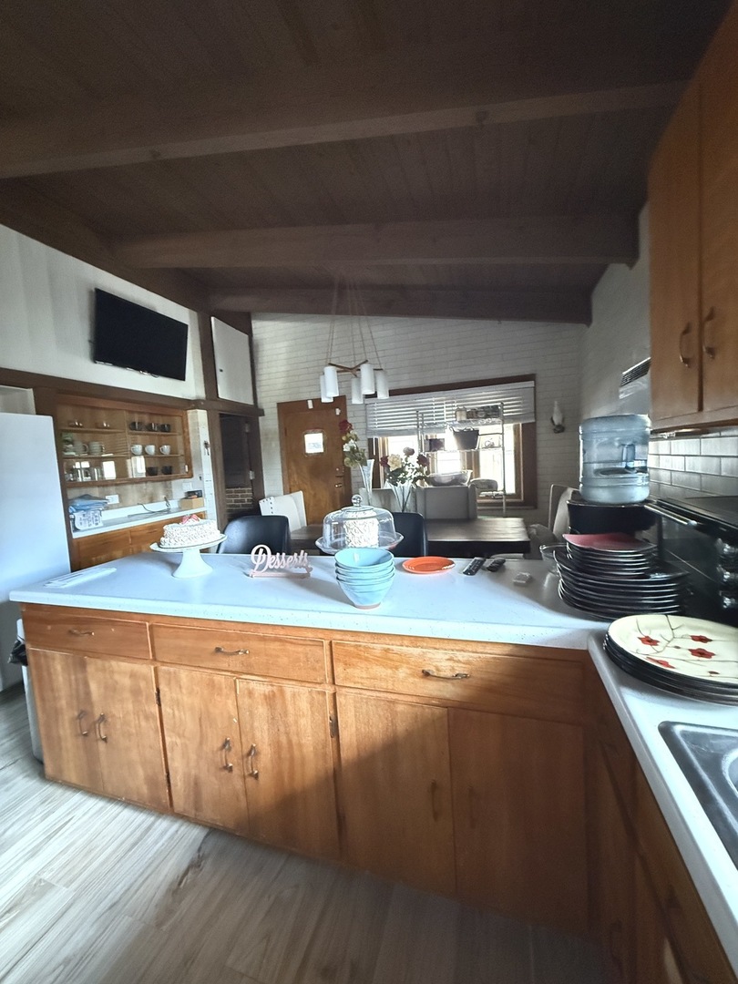 14601 S Palmer Avenue, Posen, IL 60469