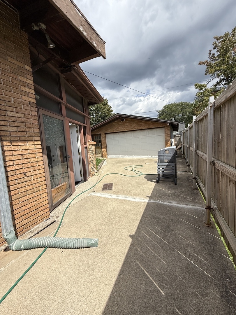 14601 S Palmer Avenue, Posen, IL 60469