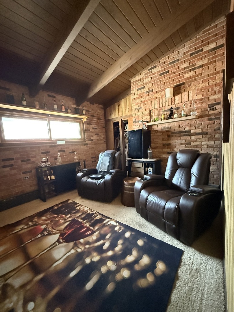 14601 S Palmer Avenue, Posen, IL 60469