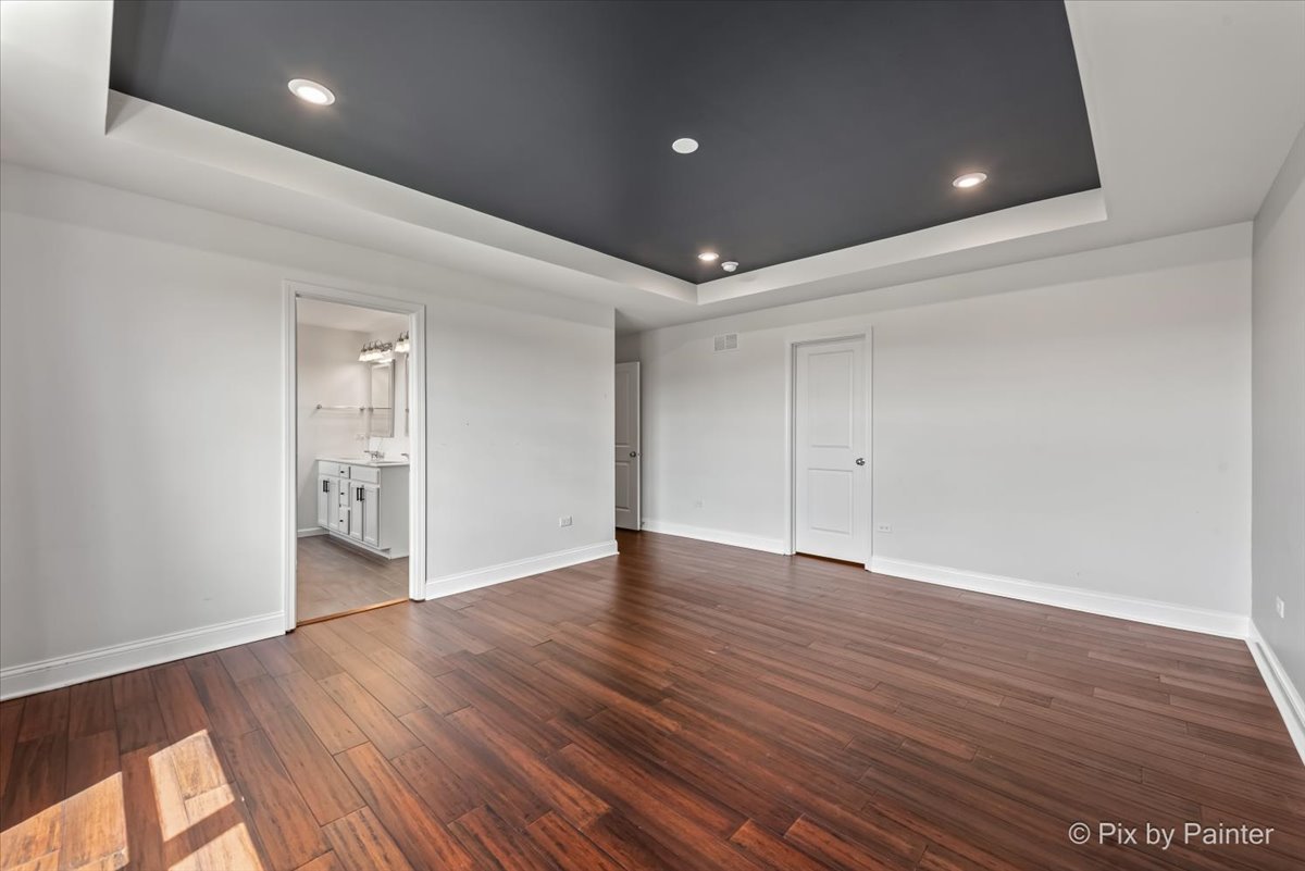 801 Marlisle Lane, Elgin, IL 60124
