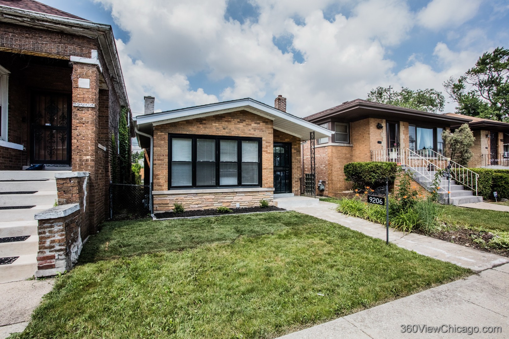 9206 S Yates Boulevard, Chicago, IL 60617