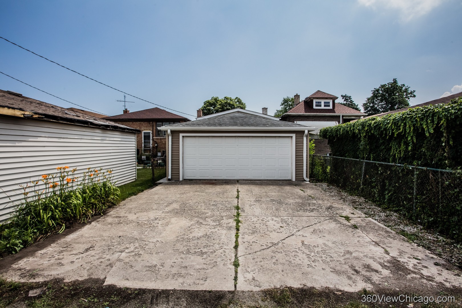 9206 S Yates Boulevard, Chicago, IL 60617