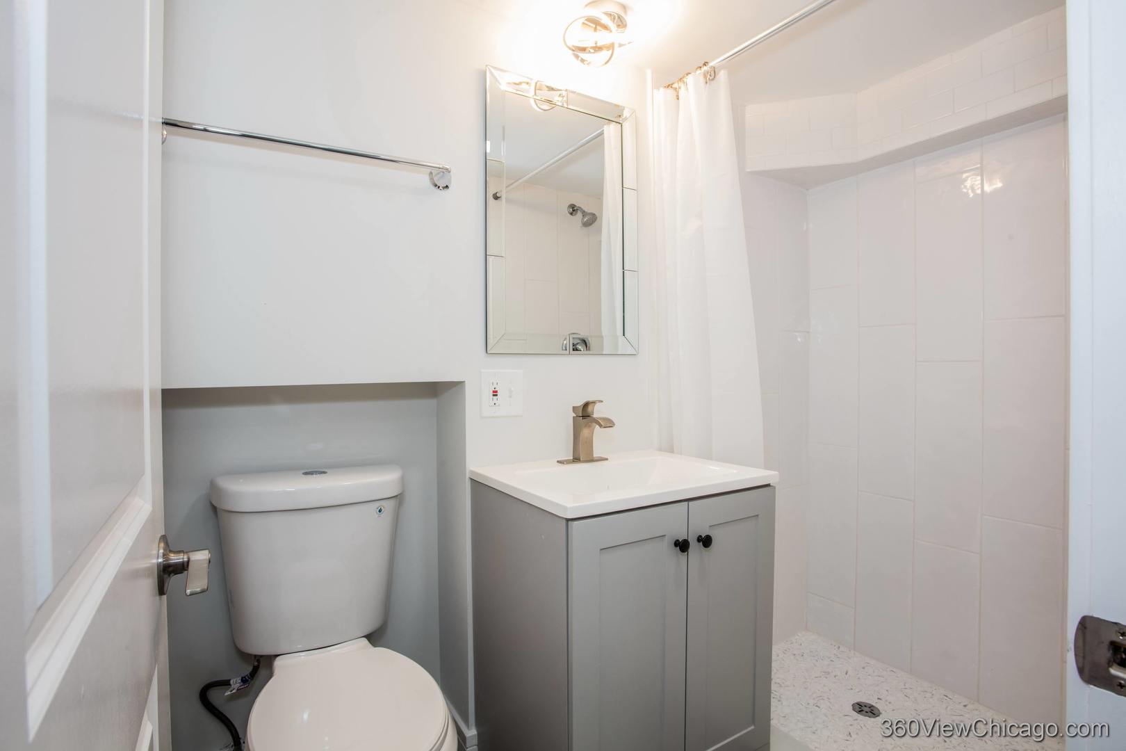 9206 S Yates Boulevard, Chicago, IL 60617