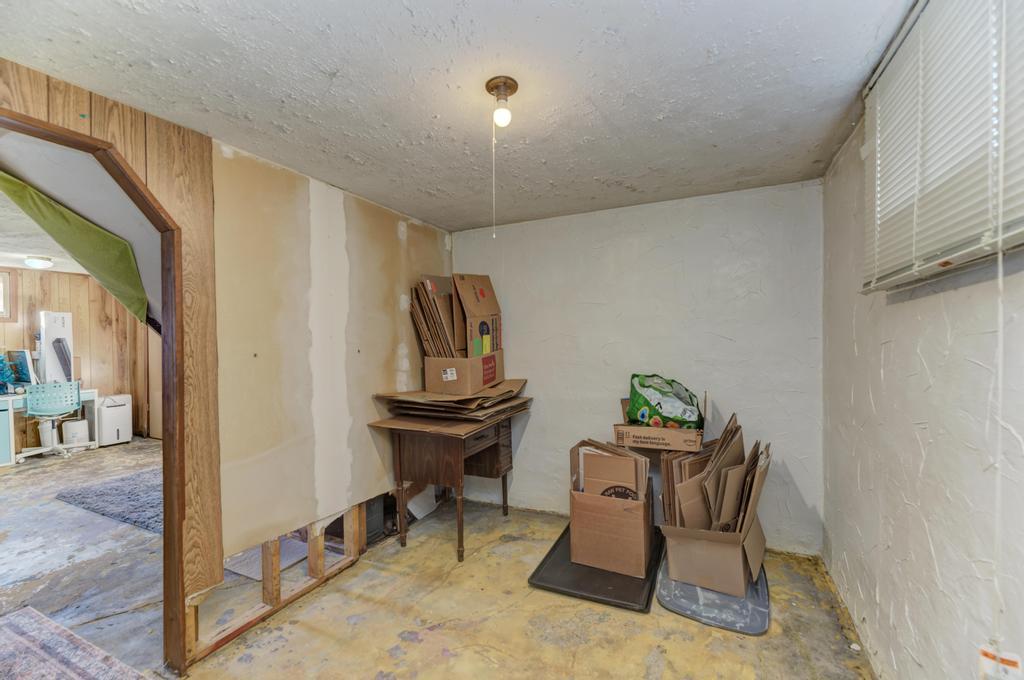 4343 Florence Avenue, Downers Grove, IL 60515