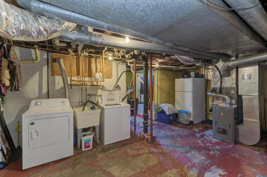 4343 Florence Avenue, Downers Grove, IL 60515