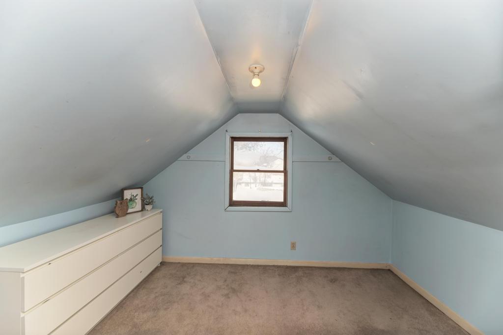 4343 Florence Avenue, Downers Grove, IL 60515