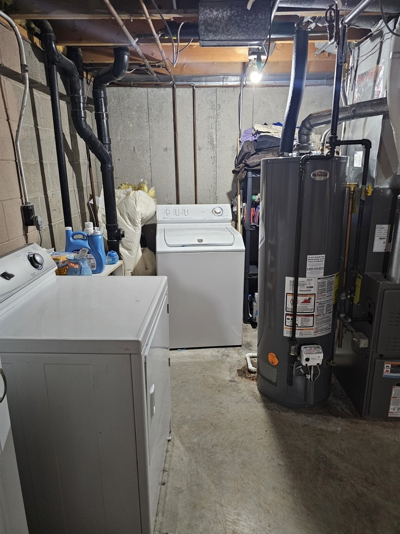 1712B Linda Lane, Normal, IL 61761