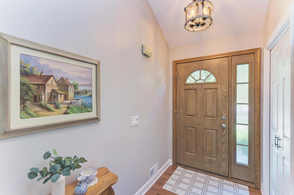 440 Lindley Avenue, Westmont, IL 60559