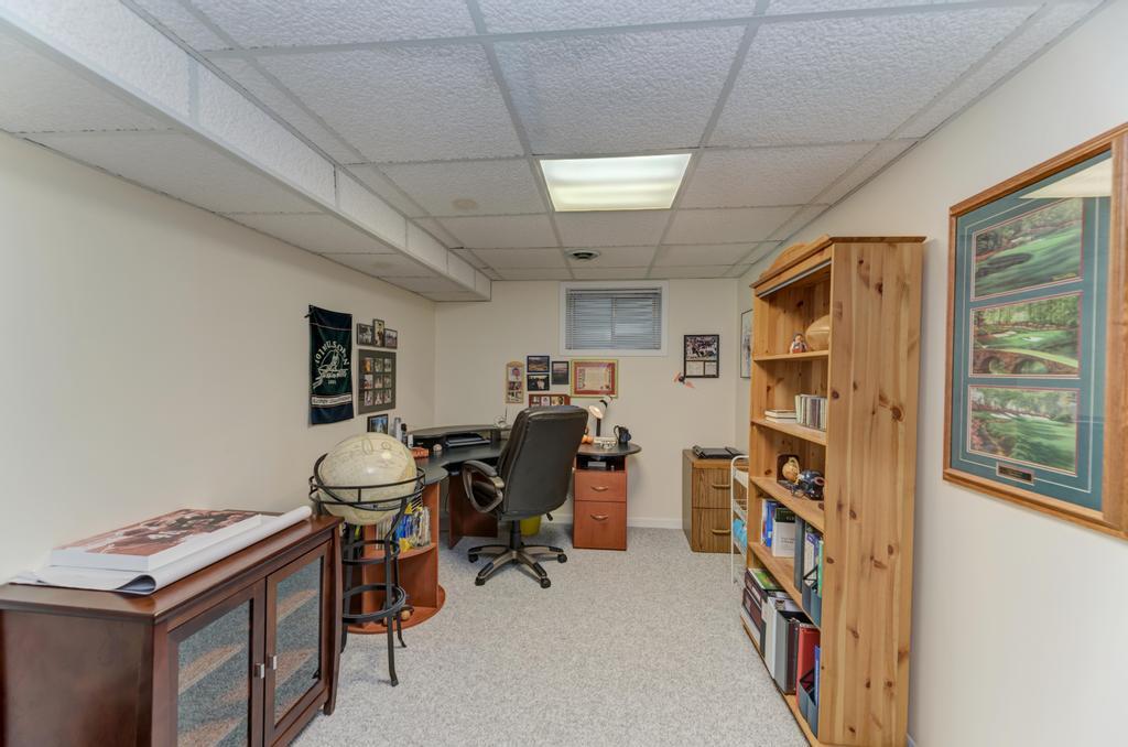 440 Lindley Avenue, Westmont, IL 60559