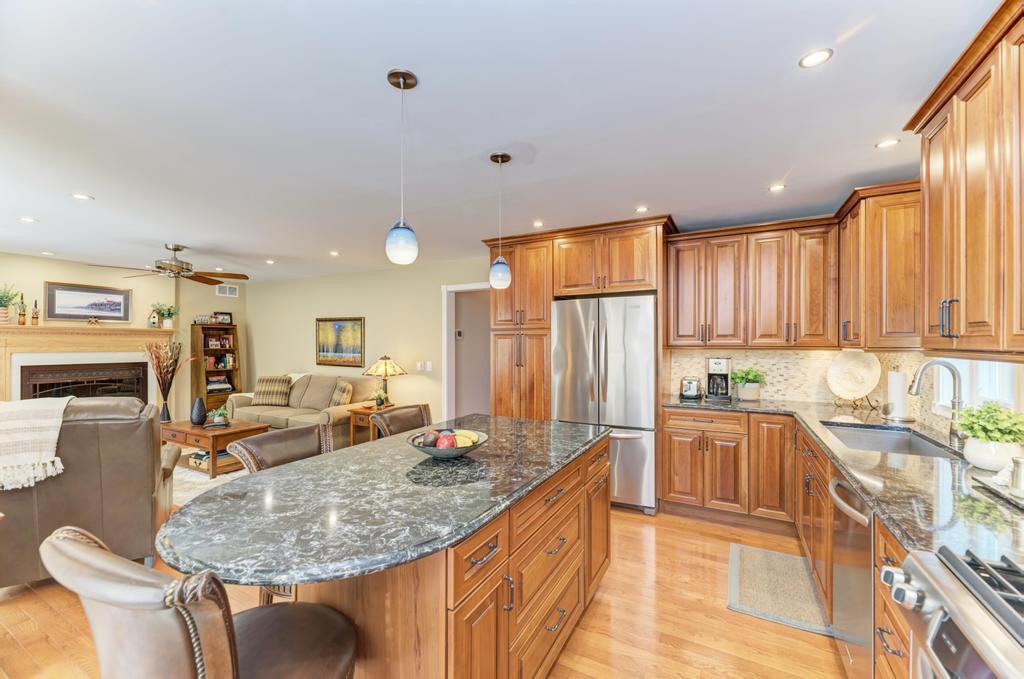 440 Lindley Avenue, Westmont, IL 60559
