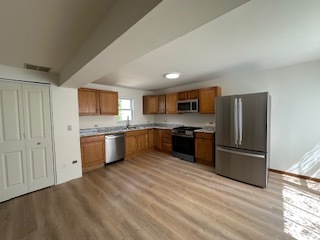 900 Wilmette Terrace, Lake Zurich, IL 60047
