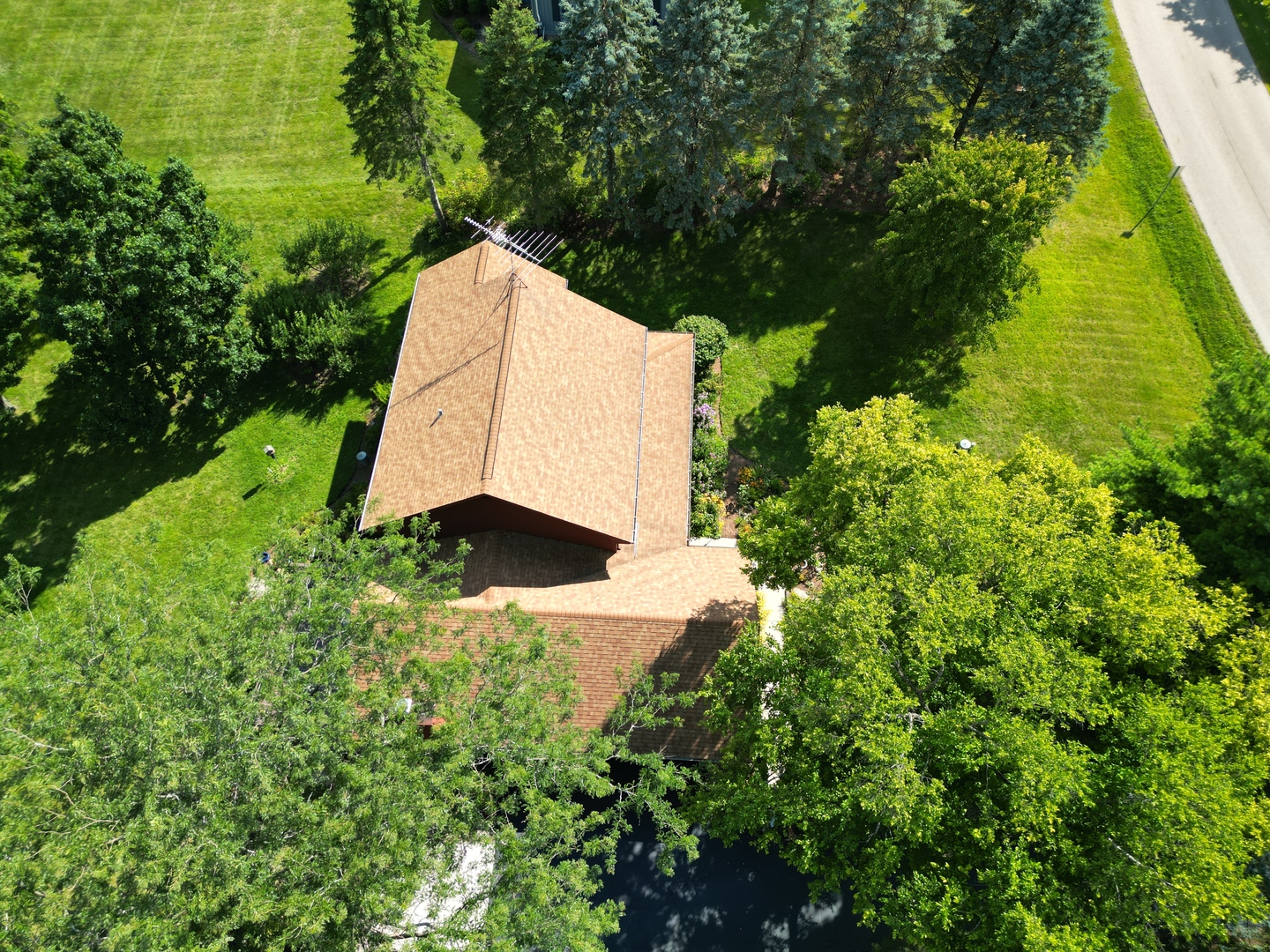 3616 Wisteria Drive, Crystal Lake, IL 60012